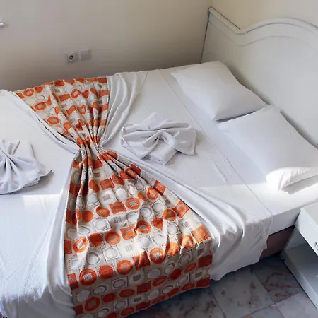 Papaya Hotel Hotel 3*