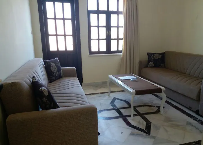 Hotel Papaya Hotel Side