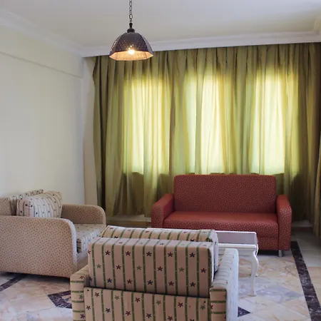 Hotel Papaya Hotel 3*